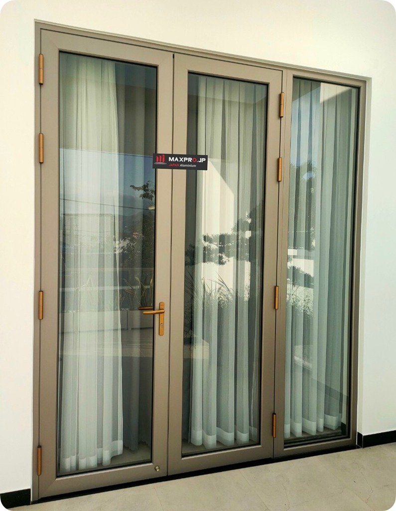 Cửa nhôm maxpro