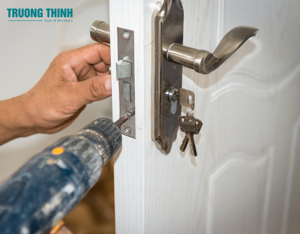 những vấn đề cần lưu ý khi lắp cửa composite