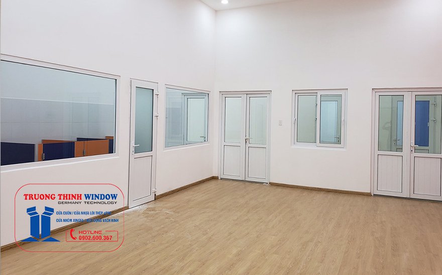 CÔNG TY SẢN XUẤT & LẮP ĐẶT TRỰC TIẾP CÁC LOẠI CỬA NHỰA REHAU