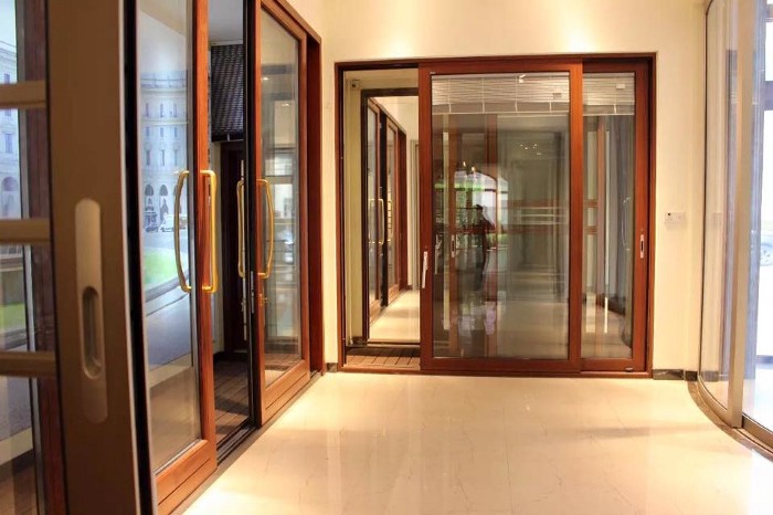 SẢN XUẤT VÀ LẮP ĐẶT CÁ LOẠI CỬA NHÔM THƯỜNG