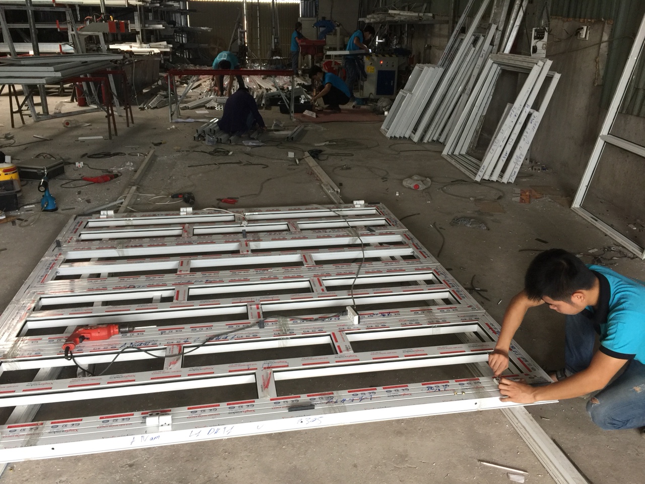 SẢN XUẤT LẮP ĐẶT CỬA NHÔM XINGFA TẠI TIỀN GIANG